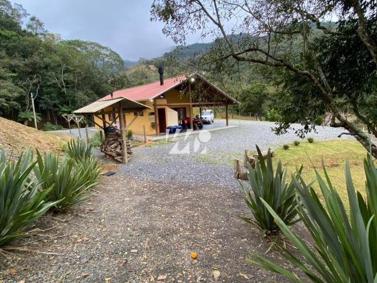 Sítio em Barra Grande, Leoberto Leal. 2 quartos, 140m². Imagem 3 de 14